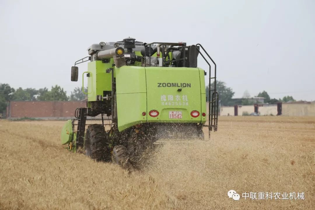 收割机的缺点(收割机 收割机)