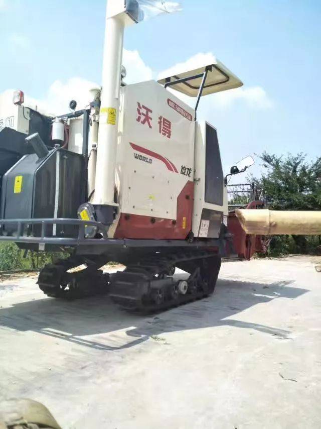 新沃得收割机价格多少(沃得收割机新车价格多少)