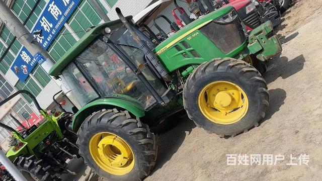 迪尔230收割机参数(迪尔r230收割机新车多少钱)